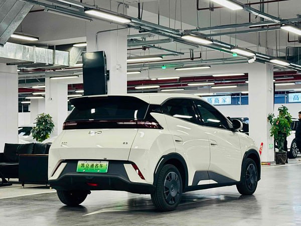 Car Image Hover